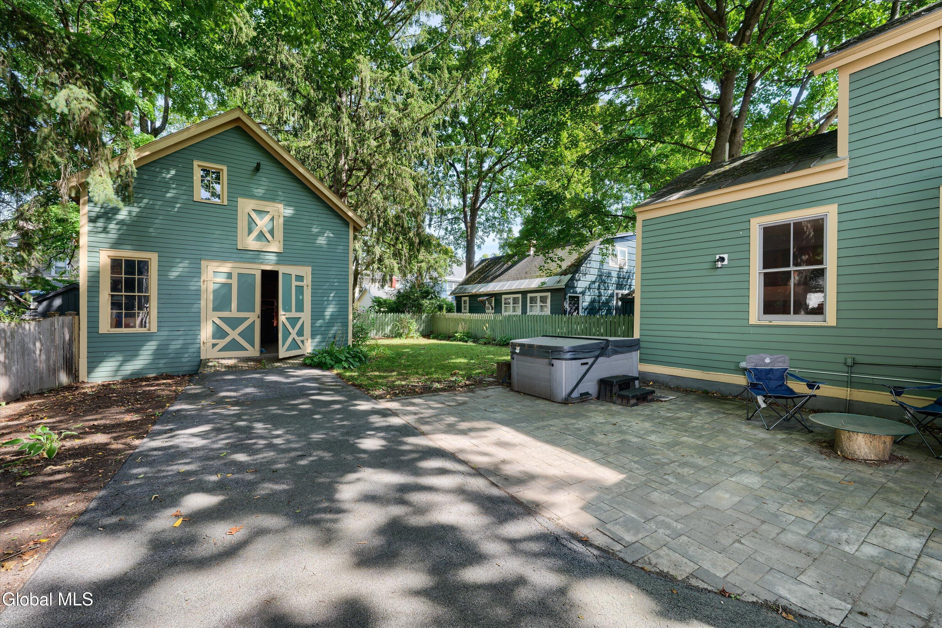157 Spring Street Saratoga Springs NY 12866