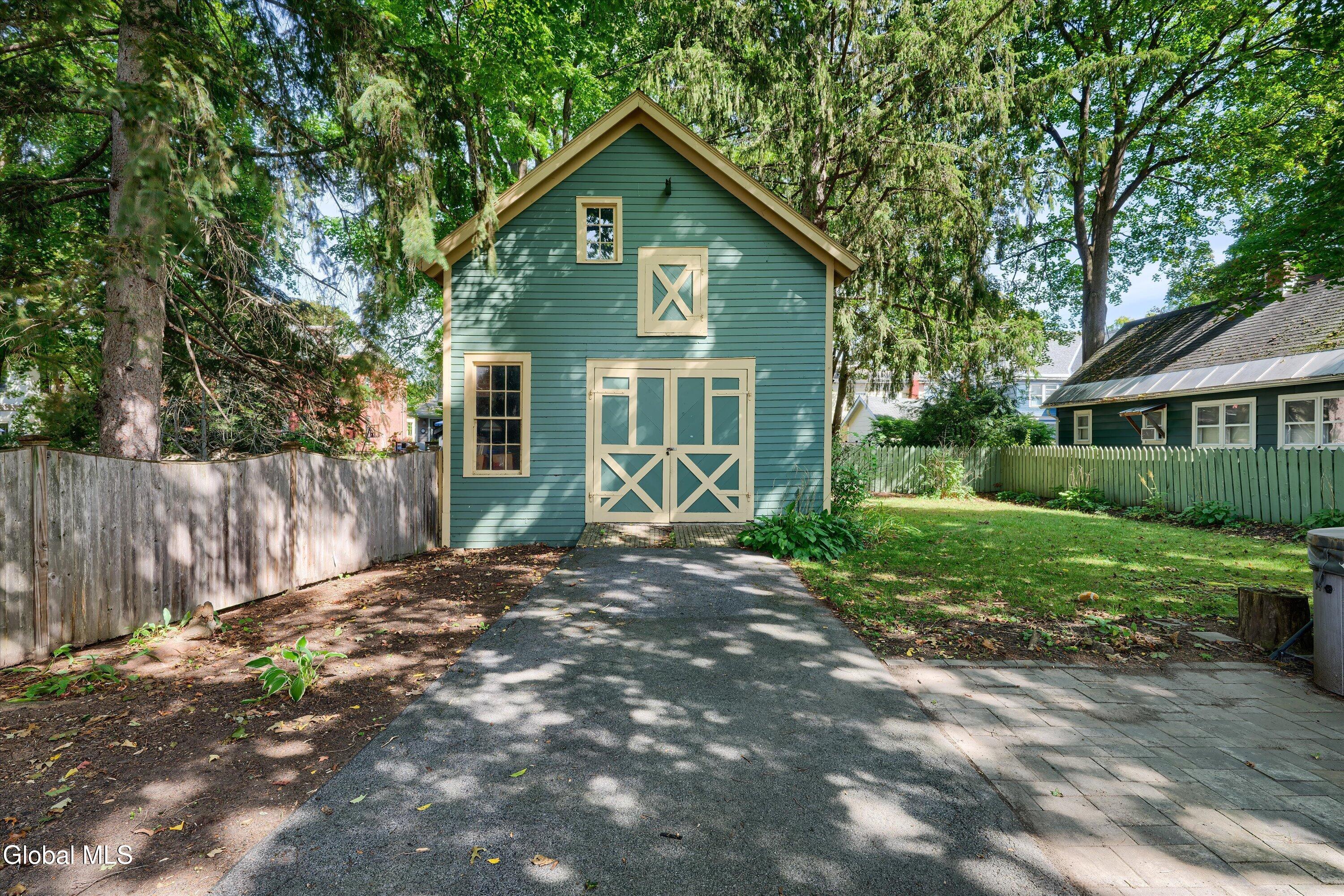157 Spring Street Saratoga Springs NY 12866