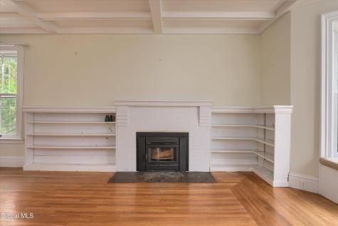 157 Spring Street Saratoga Springs NY 12866