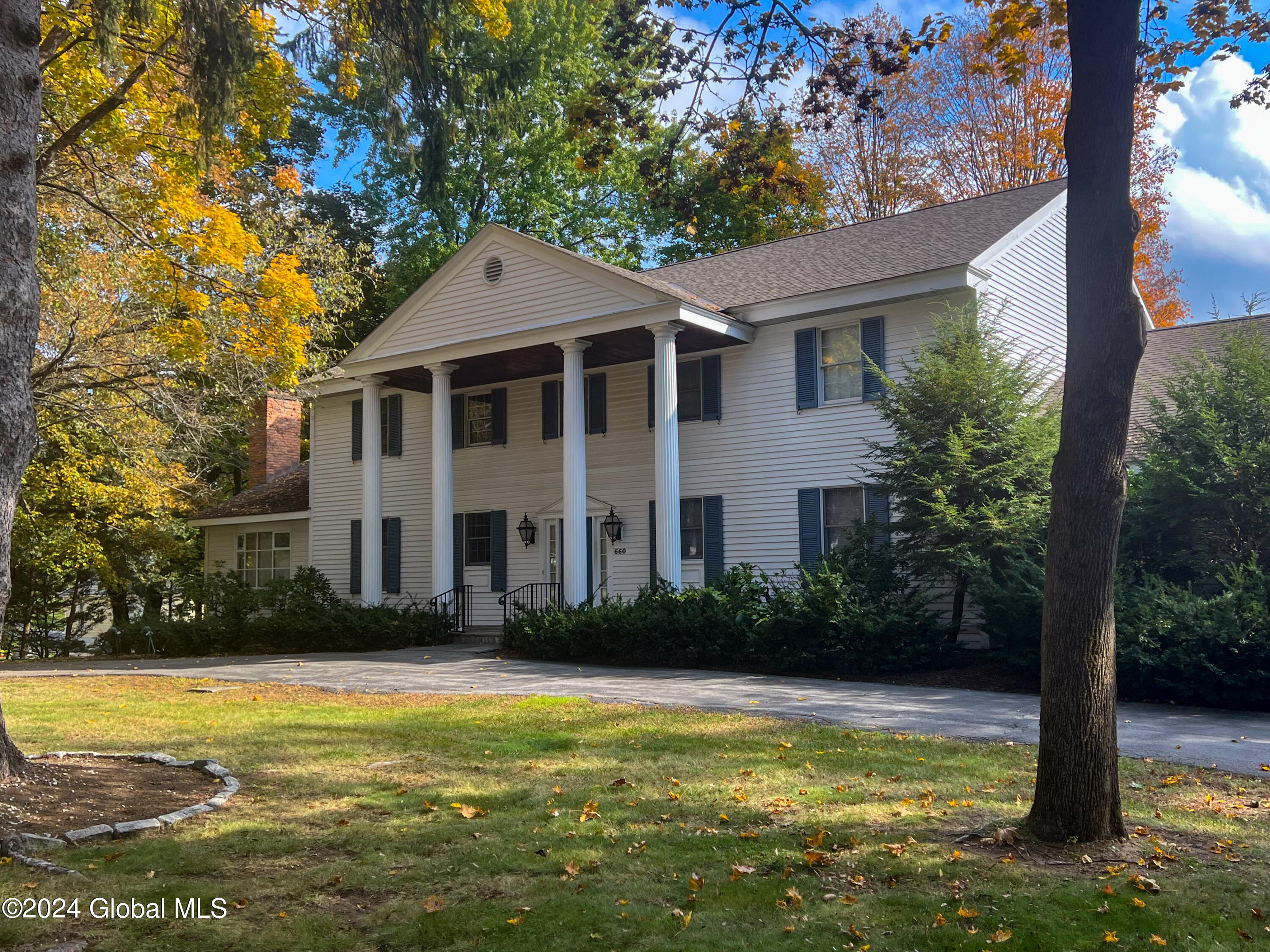 660 N Broadway Saratoga Springs NY 12866