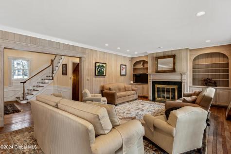 660 N Broadway Saratoga Springs NY 12866