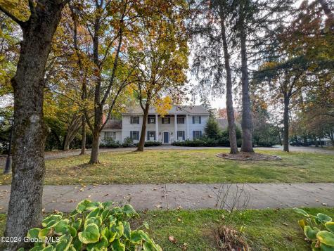 660 N Broadway Saratoga Springs NY 12866