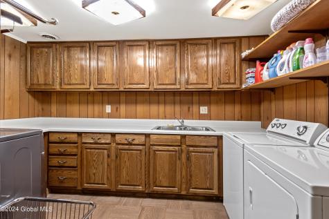 660 N Broadway Saratoga Springs NY 12866