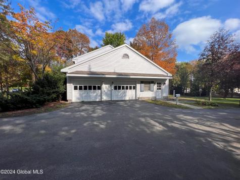 660 N Broadway Saratoga Springs NY 12866