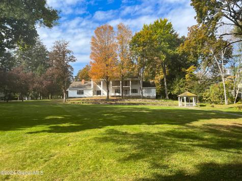 660 N Broadway Saratoga Springs NY 12866