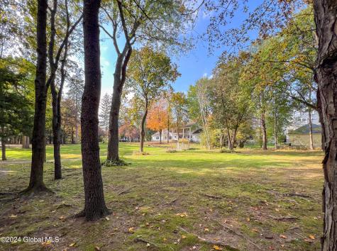 660 N Broadway Saratoga Springs NY 12866