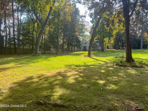 660 N Broadway Saratoga Springs NY 12866