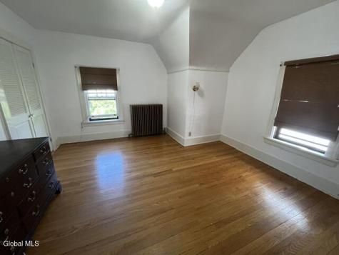 21 Hawthorne Avenue Albany NY 12203