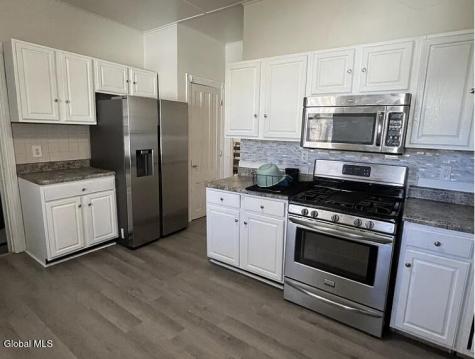 6 S Lake Avenue Troy NY 12180
