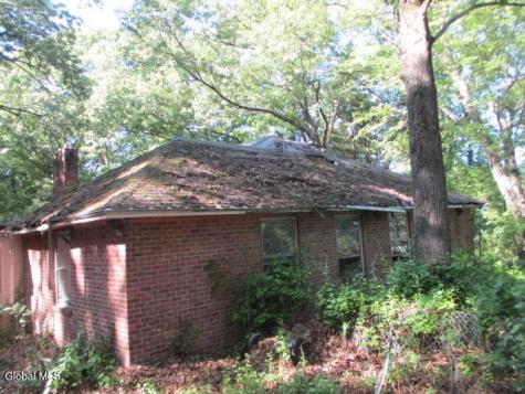 126 Old Niskayuna Road Loudonville NY 12211