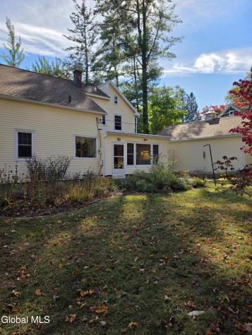 74 Mccormack Road Slingerlands NY 12159