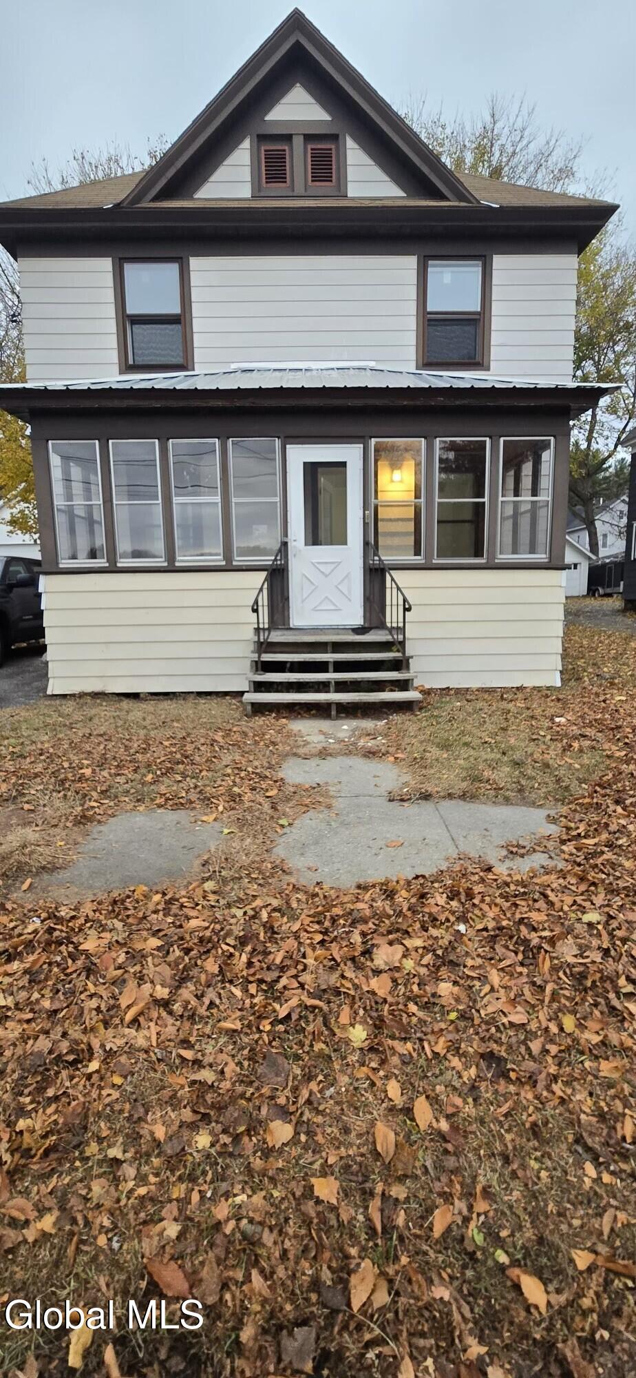 22 Summer Street Gloversville NY 12078