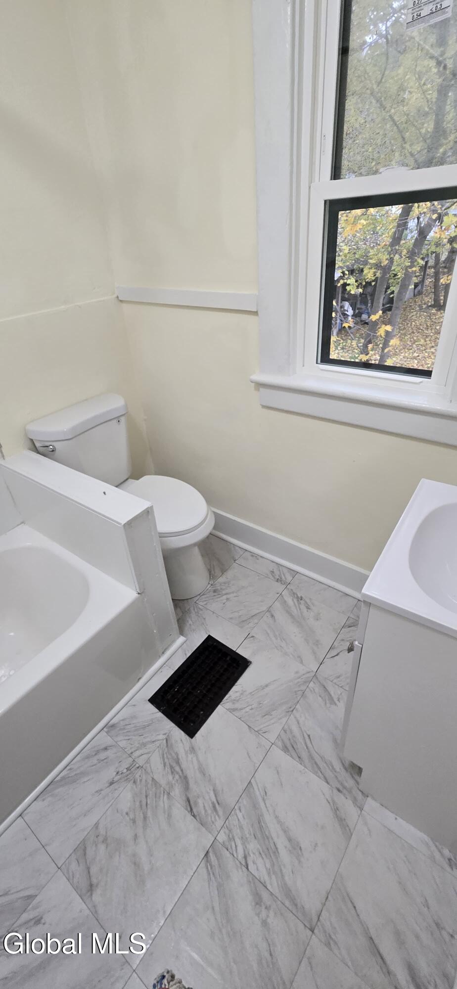 22 Summer Street Gloversville NY 12078
