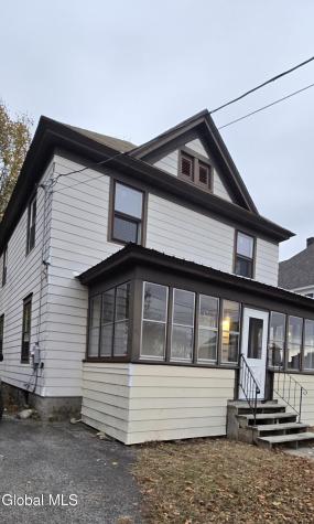 22 Summer Street Gloversville NY 12078