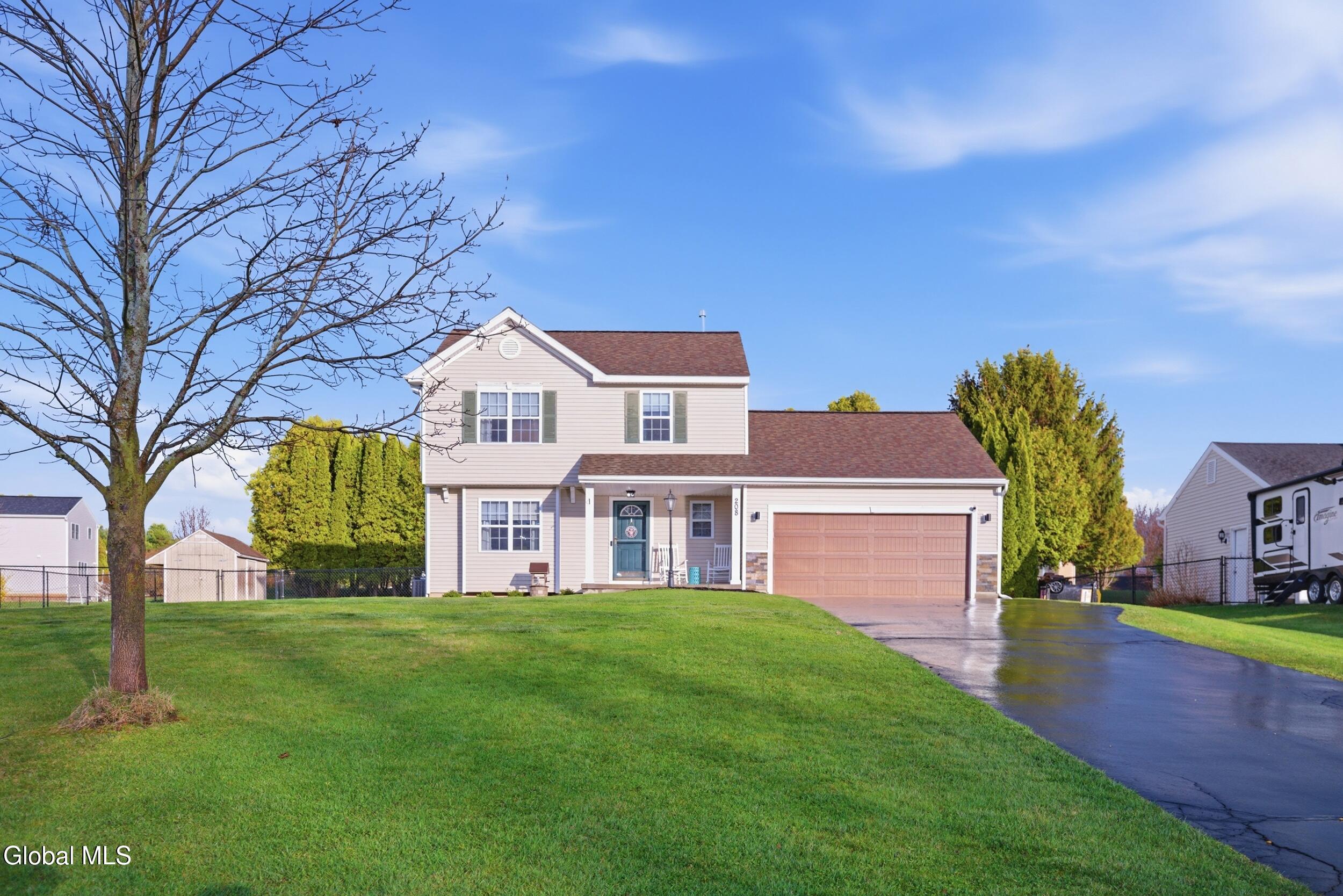 208 Springdale Way Schenectady NY 12306