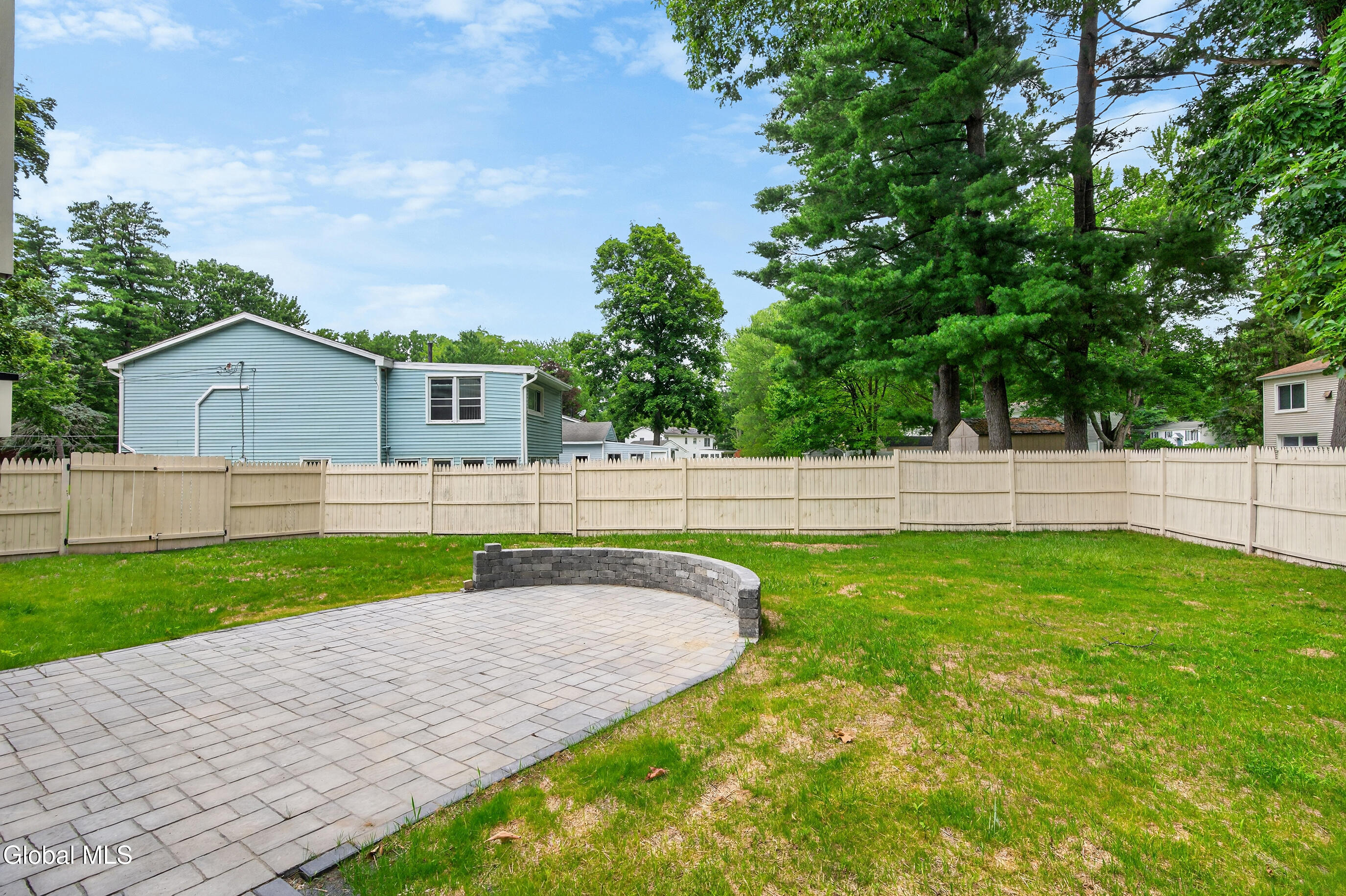 47 Parkwood Drive Clifton Park NY 12065