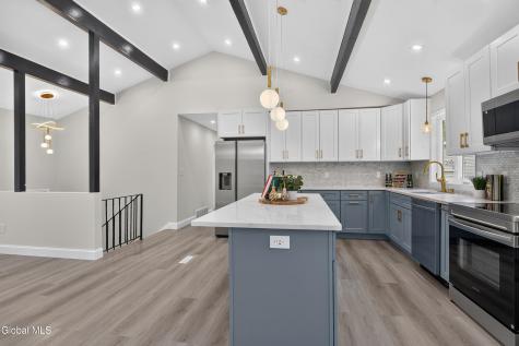 47 Parkwood Drive Clifton Park NY 12065