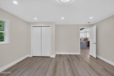 47 Parkwood Drive Clifton Park NY 12065
