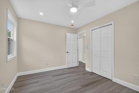47 Parkwood Drive Clifton Park NY 12065