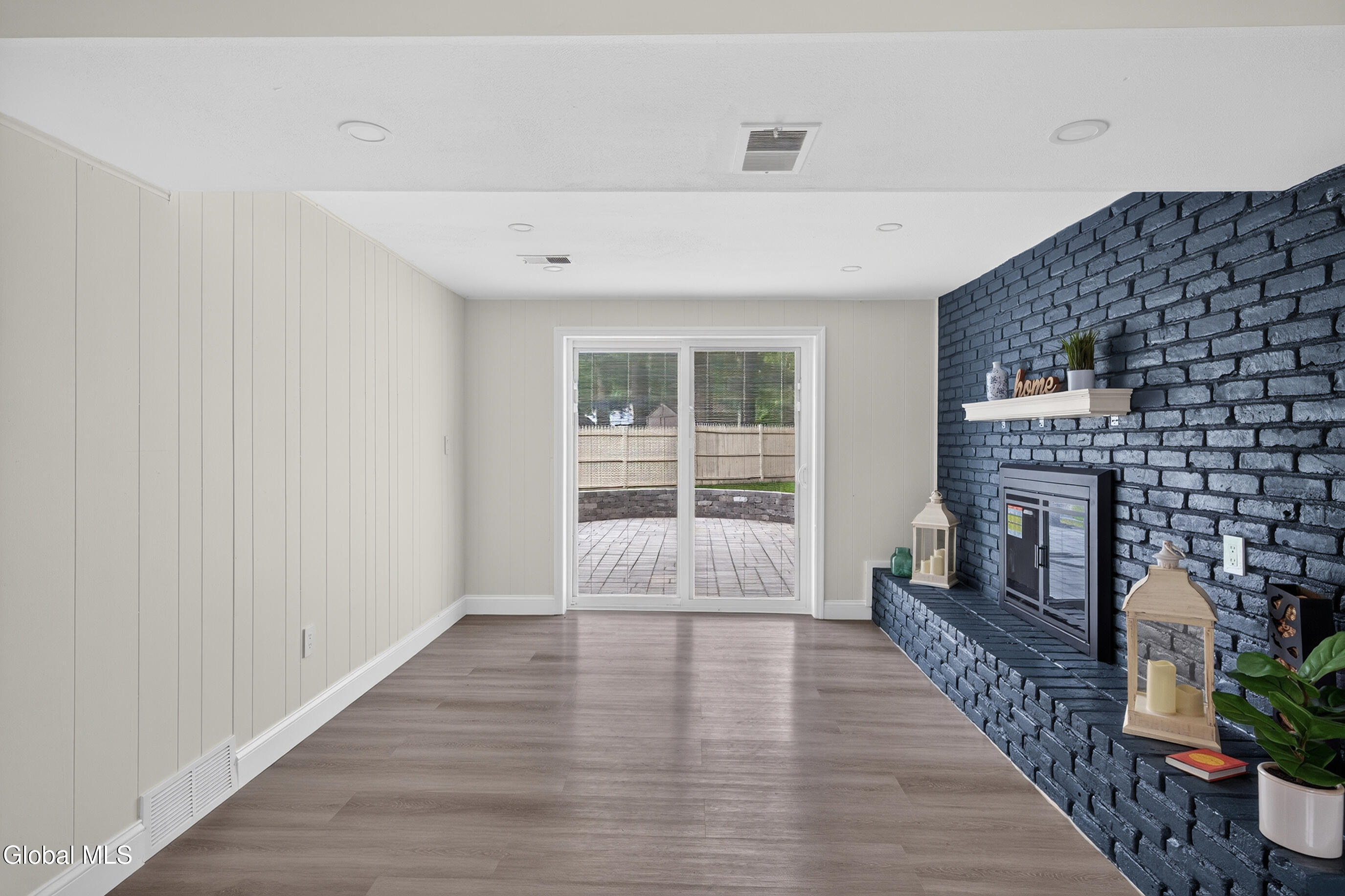 47 Parkwood Drive Clifton Park NY 12065