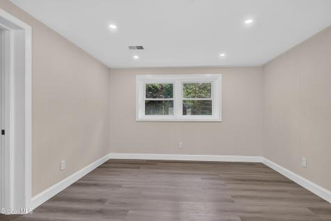 47 Parkwood Drive Clifton Park NY 12065