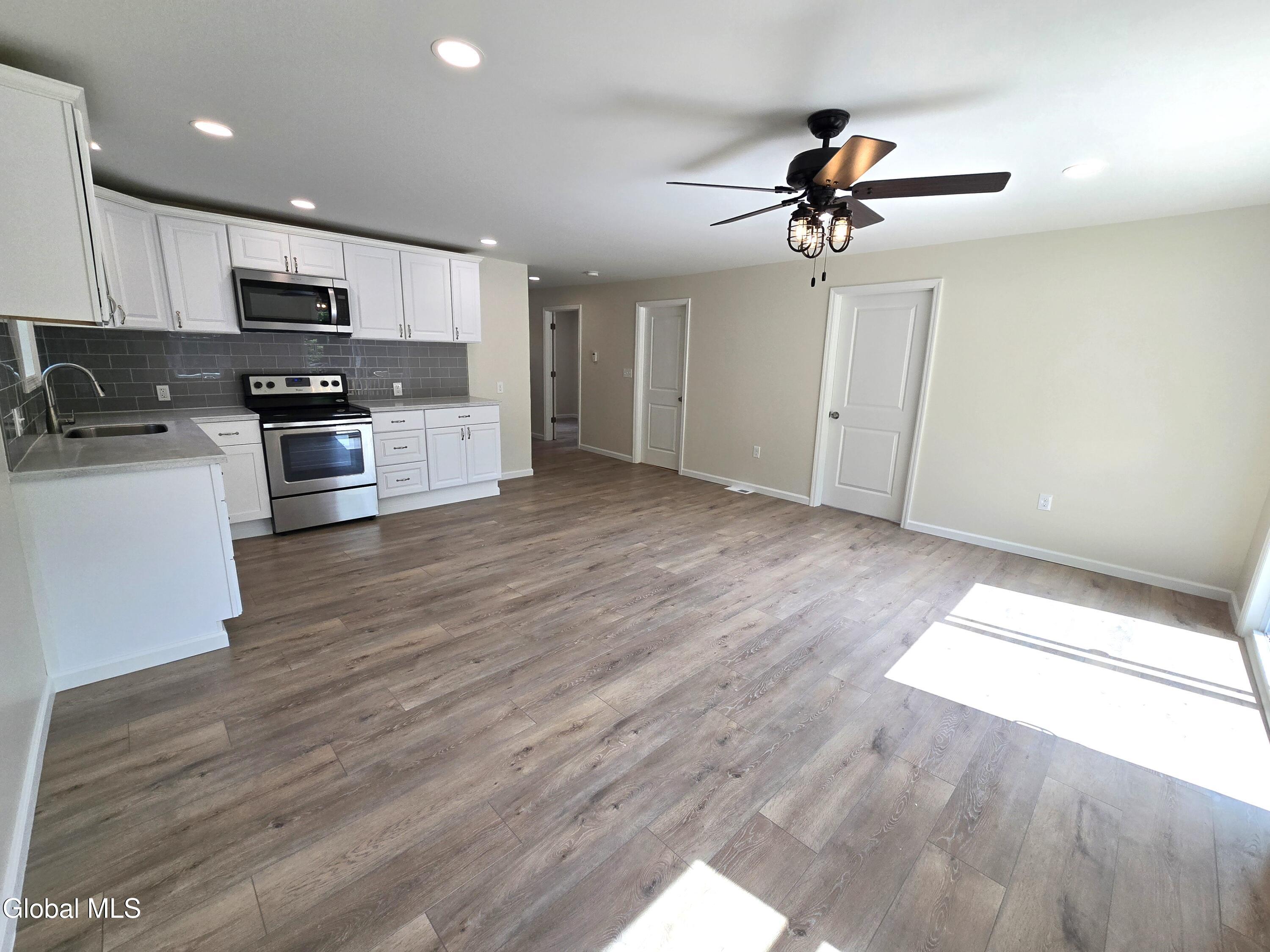 20 Franklin Avenue Wynantskill NY 12198