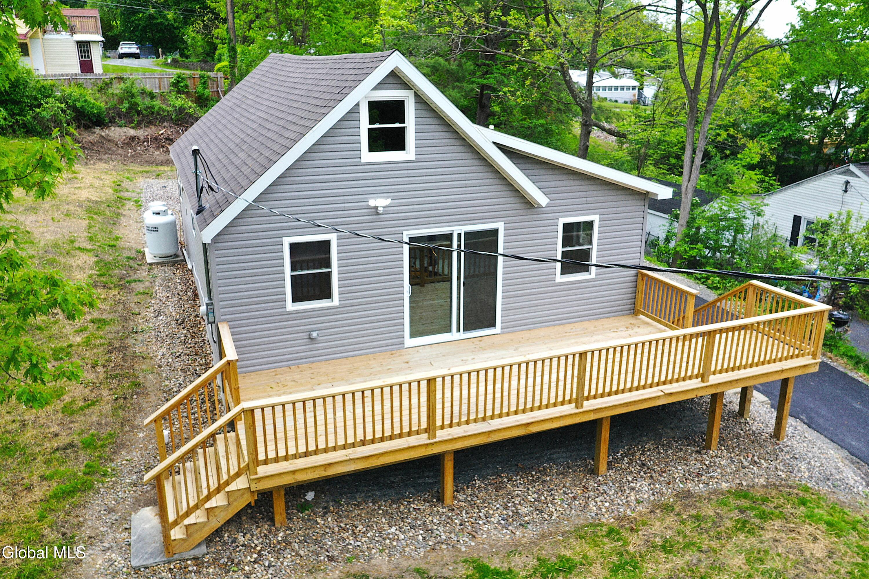 20 Franklin Avenue Wynantskill NY 12198
