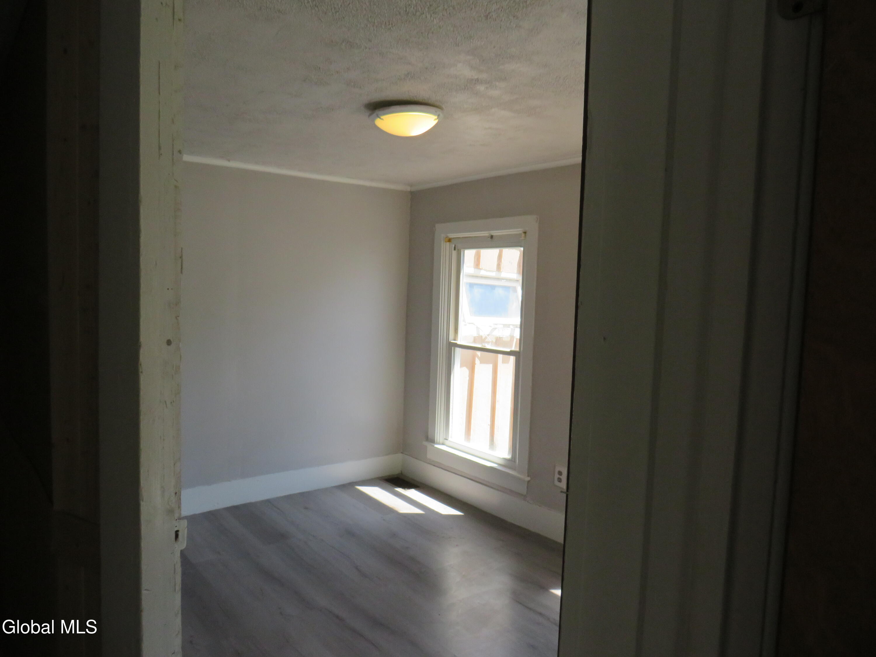 12 Glebe Street Johnstown NY 12095