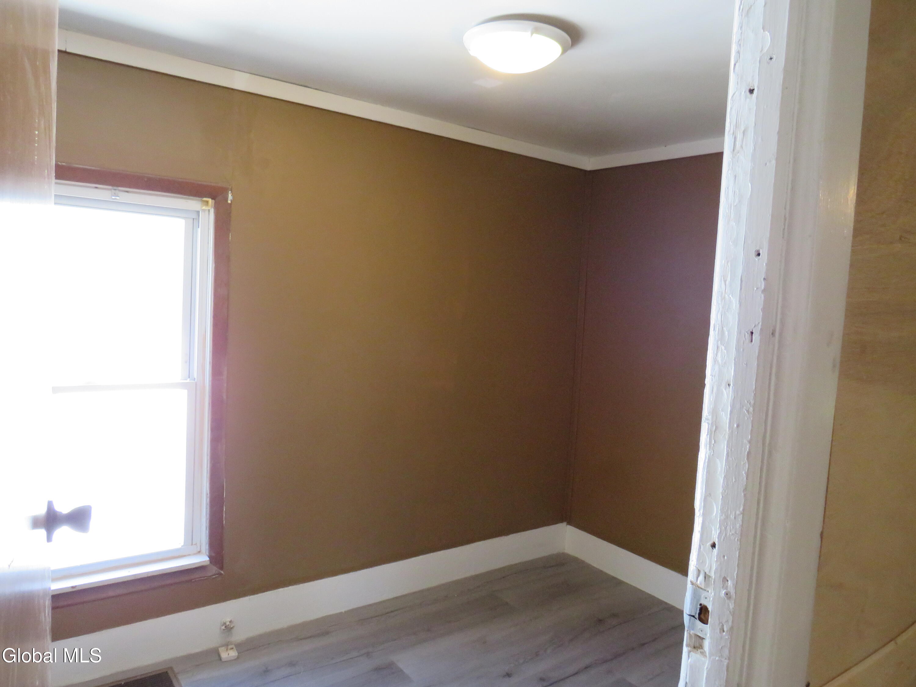 12 Glebe Street Johnstown NY 12095