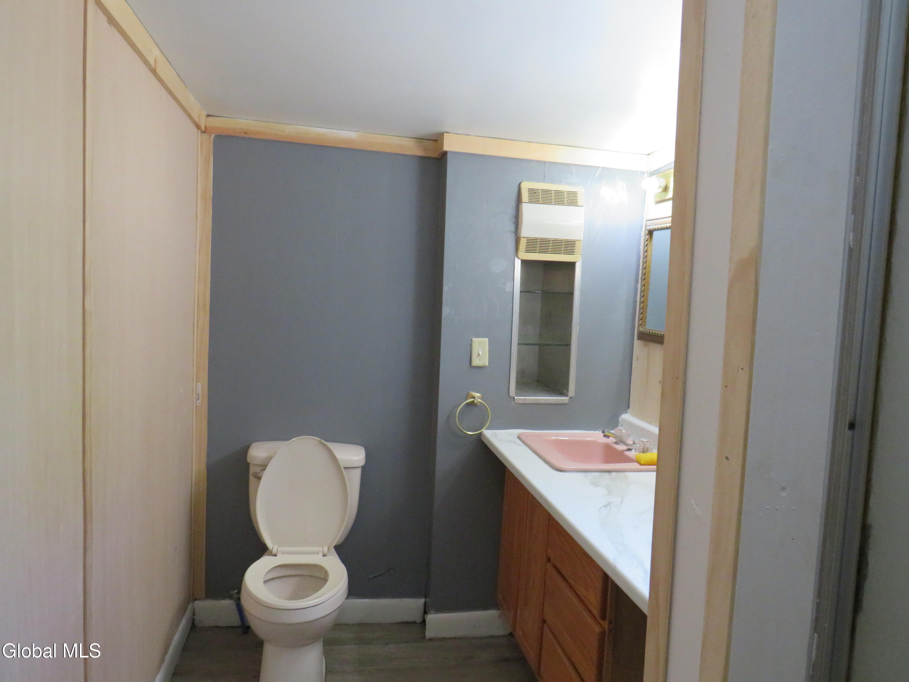 12 Glebe Street Johnstown NY 12095