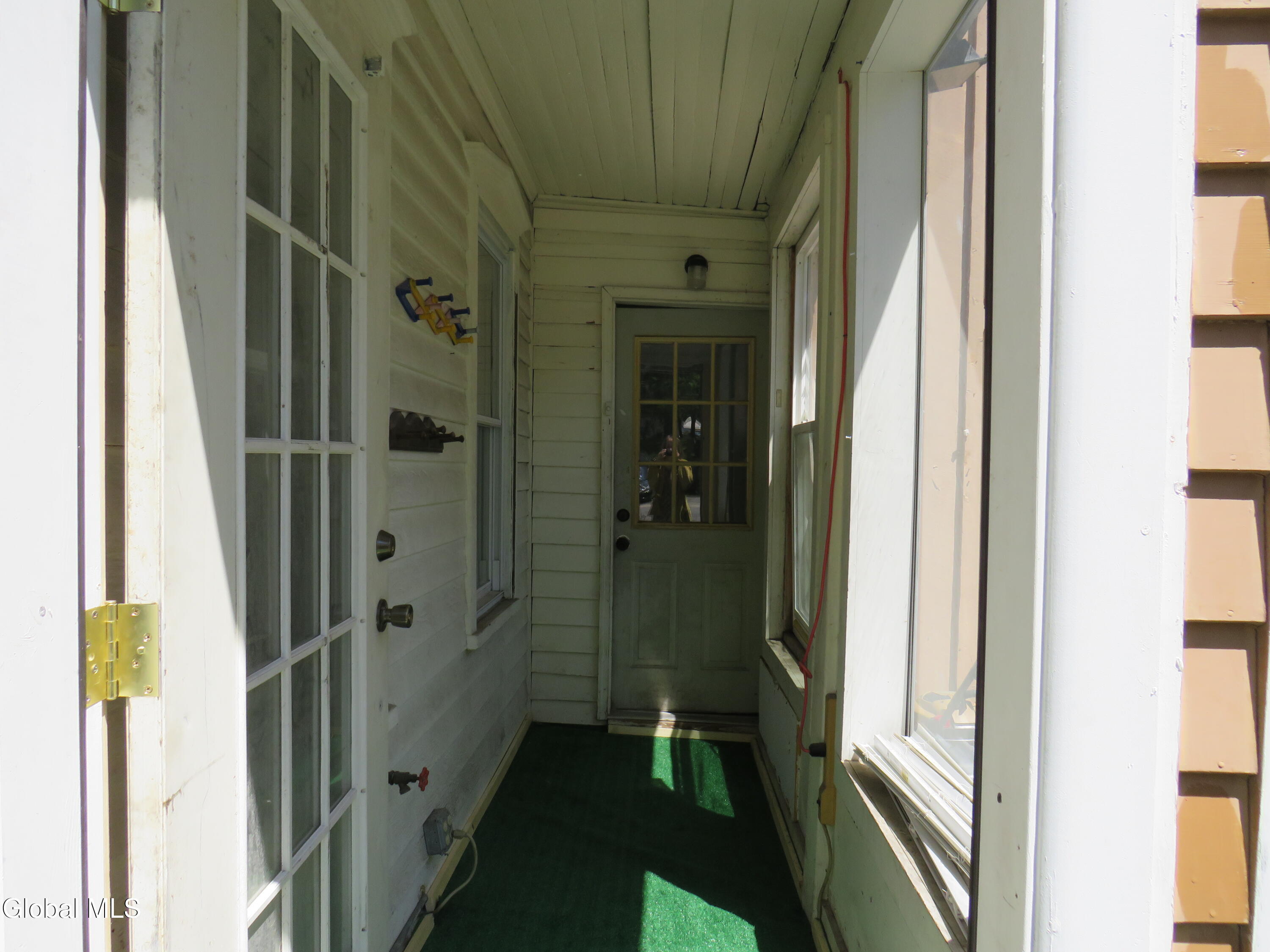 12 Glebe Street Johnstown NY 12095