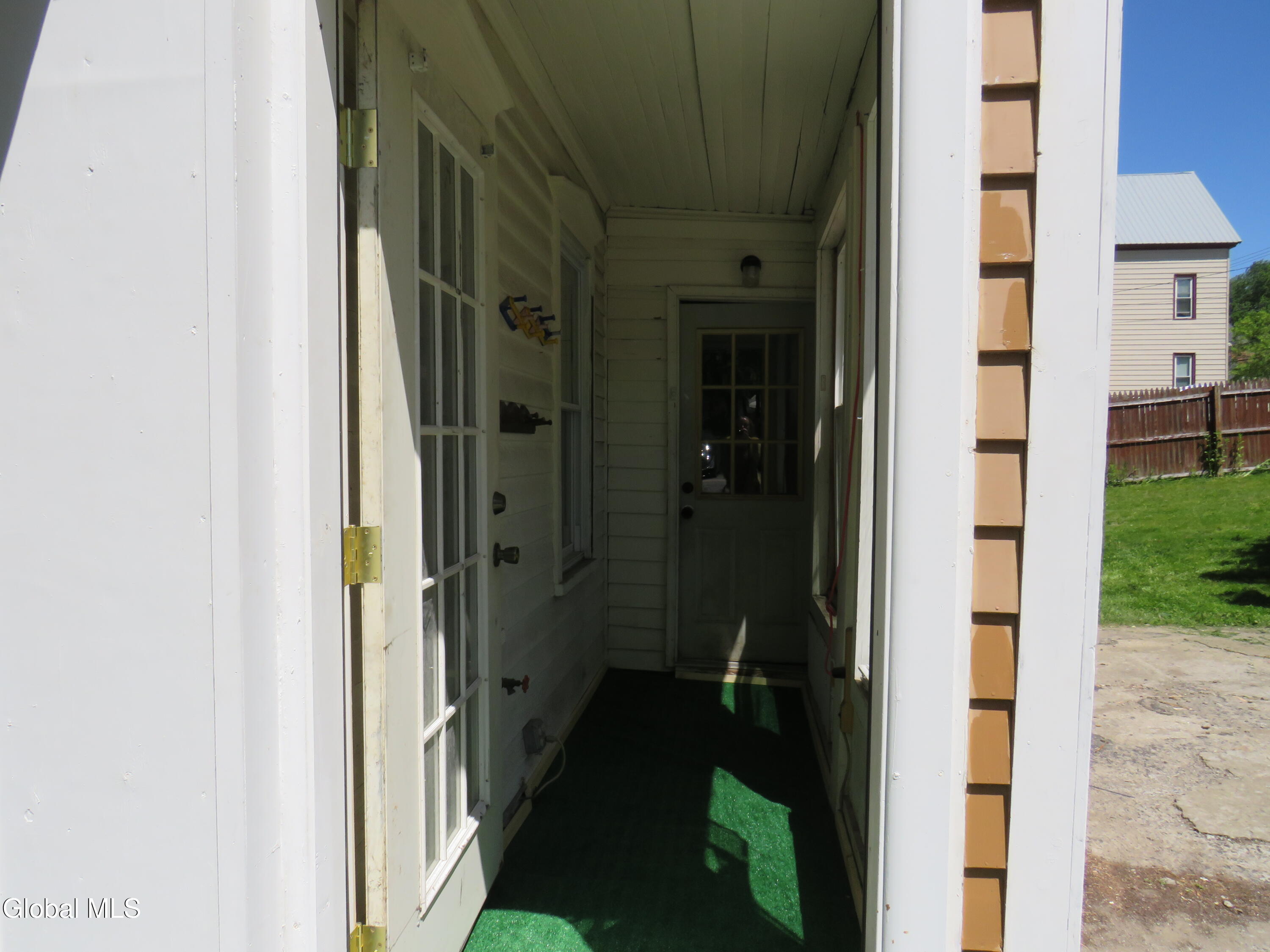 12 Glebe Street Johnstown NY 12095
