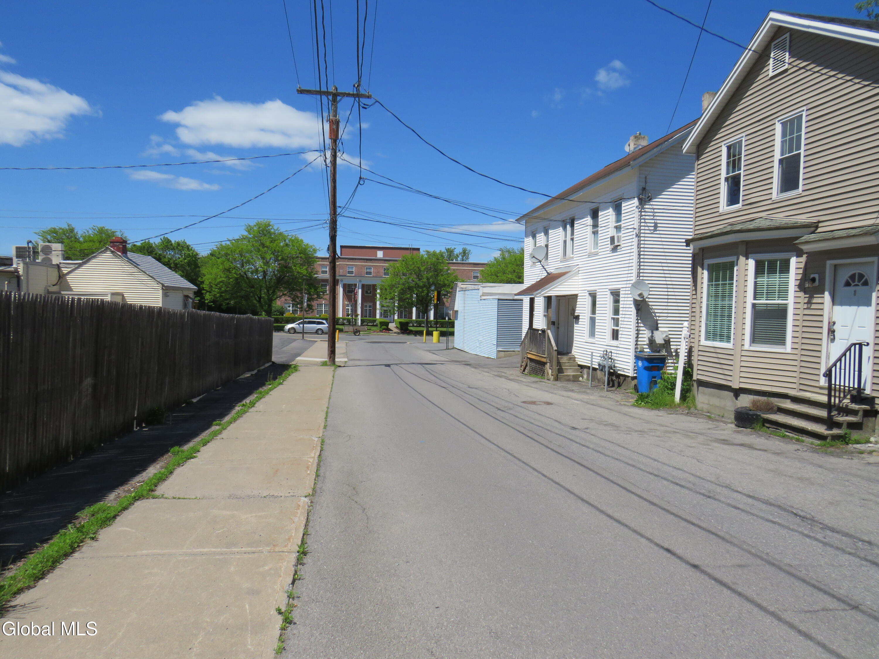 12 Glebe Street Johnstown NY 12095