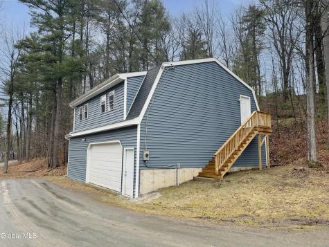 116 Werking Road East Greenbush NY 12061