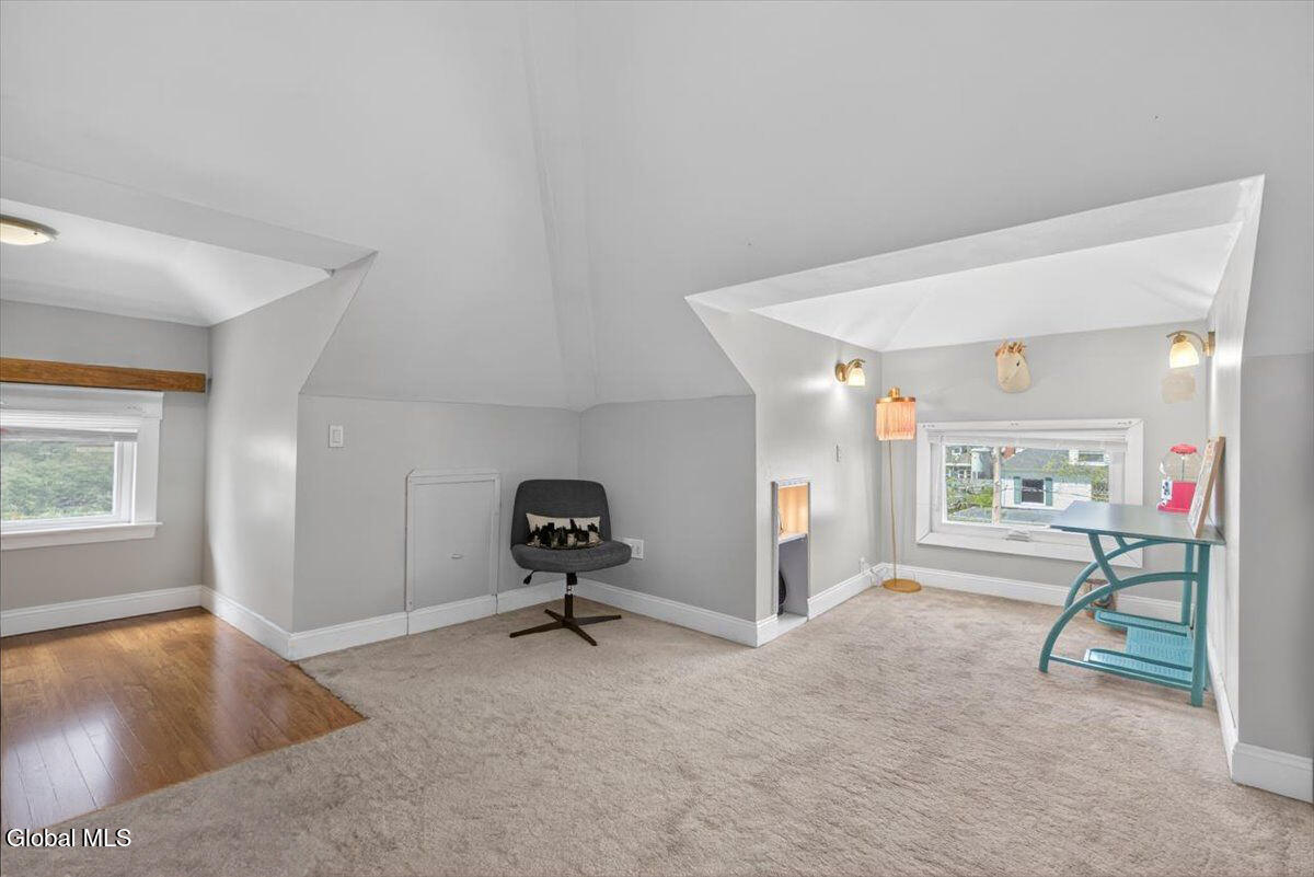 1110 Waverly Place Schenectady NY 12308