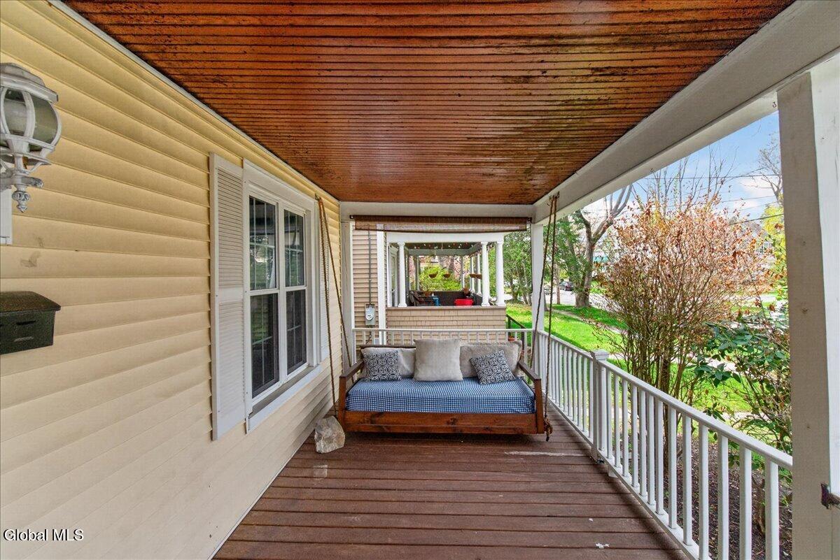 1110 Waverly Place Schenectady NY 12308