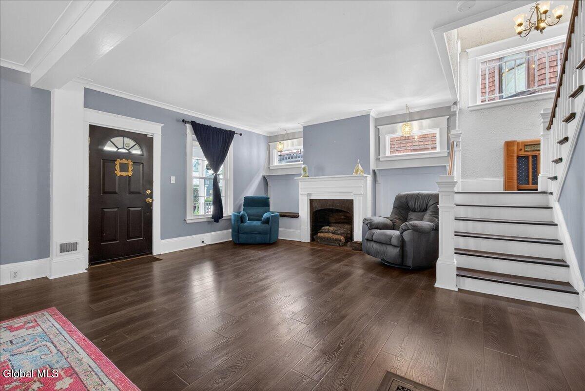 1110 Waverly Place Schenectady NY 12308