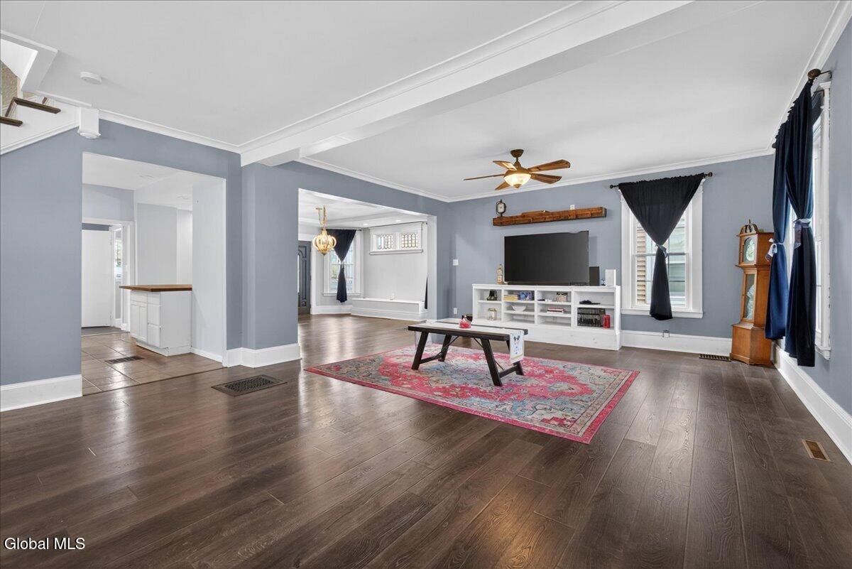 1110 Waverly Place Schenectady NY 12308