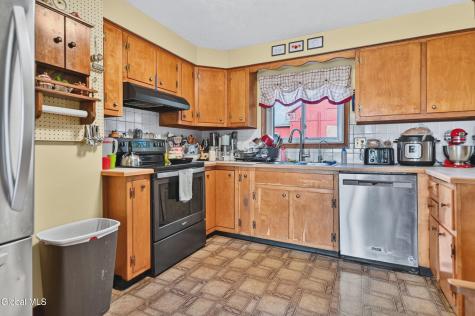 6685 Green Road Verona NY 13478