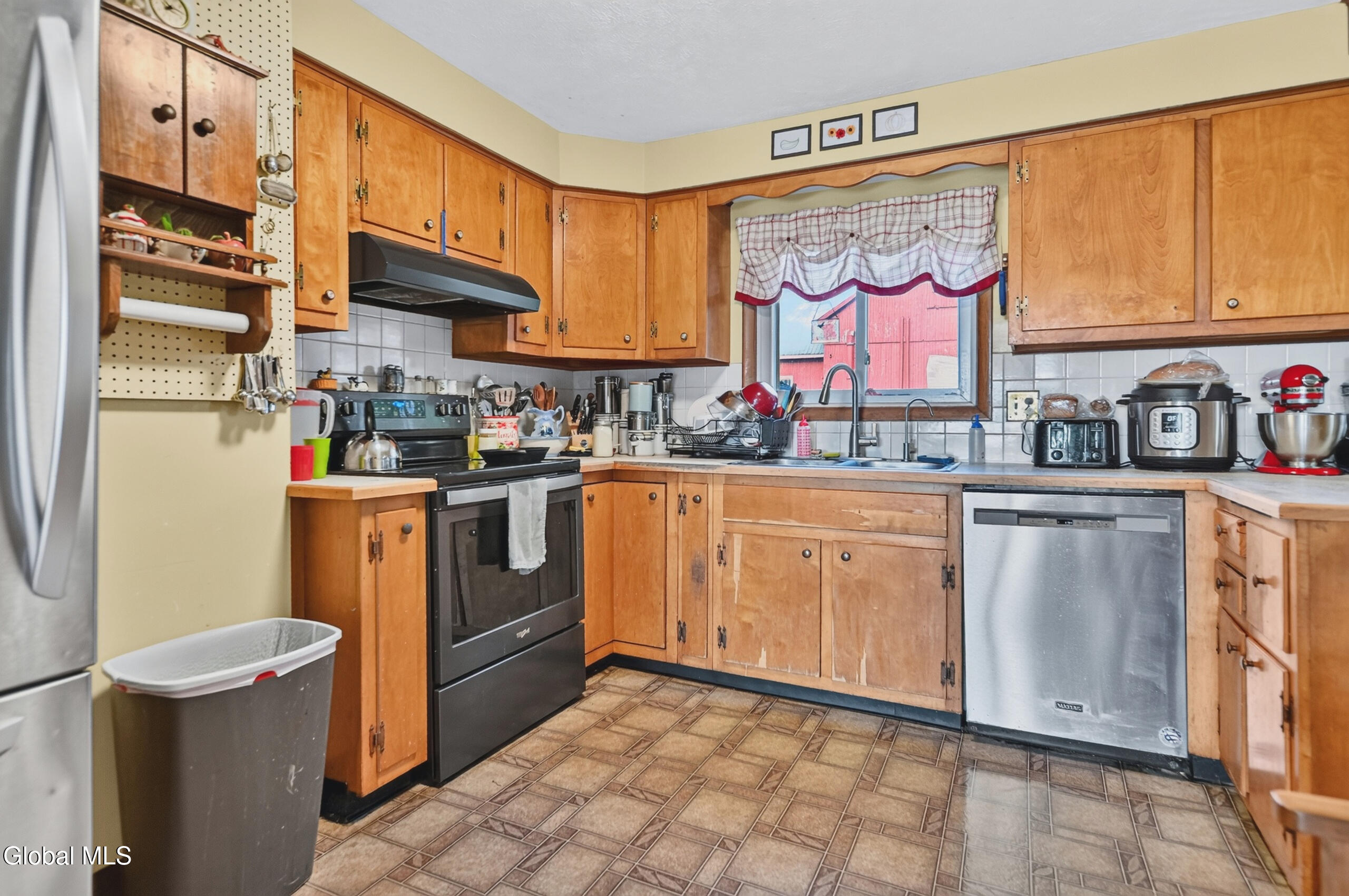 6685 Green Road Verona NY 13478