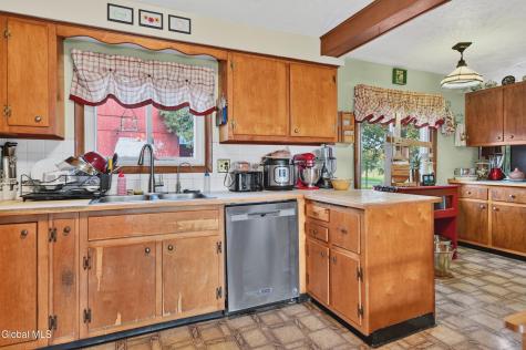 6685 Green Road Verona NY 13478
