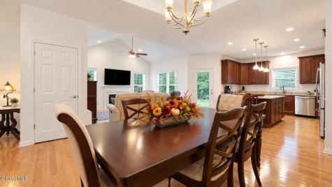 6 Birch Court Troy NY 12180