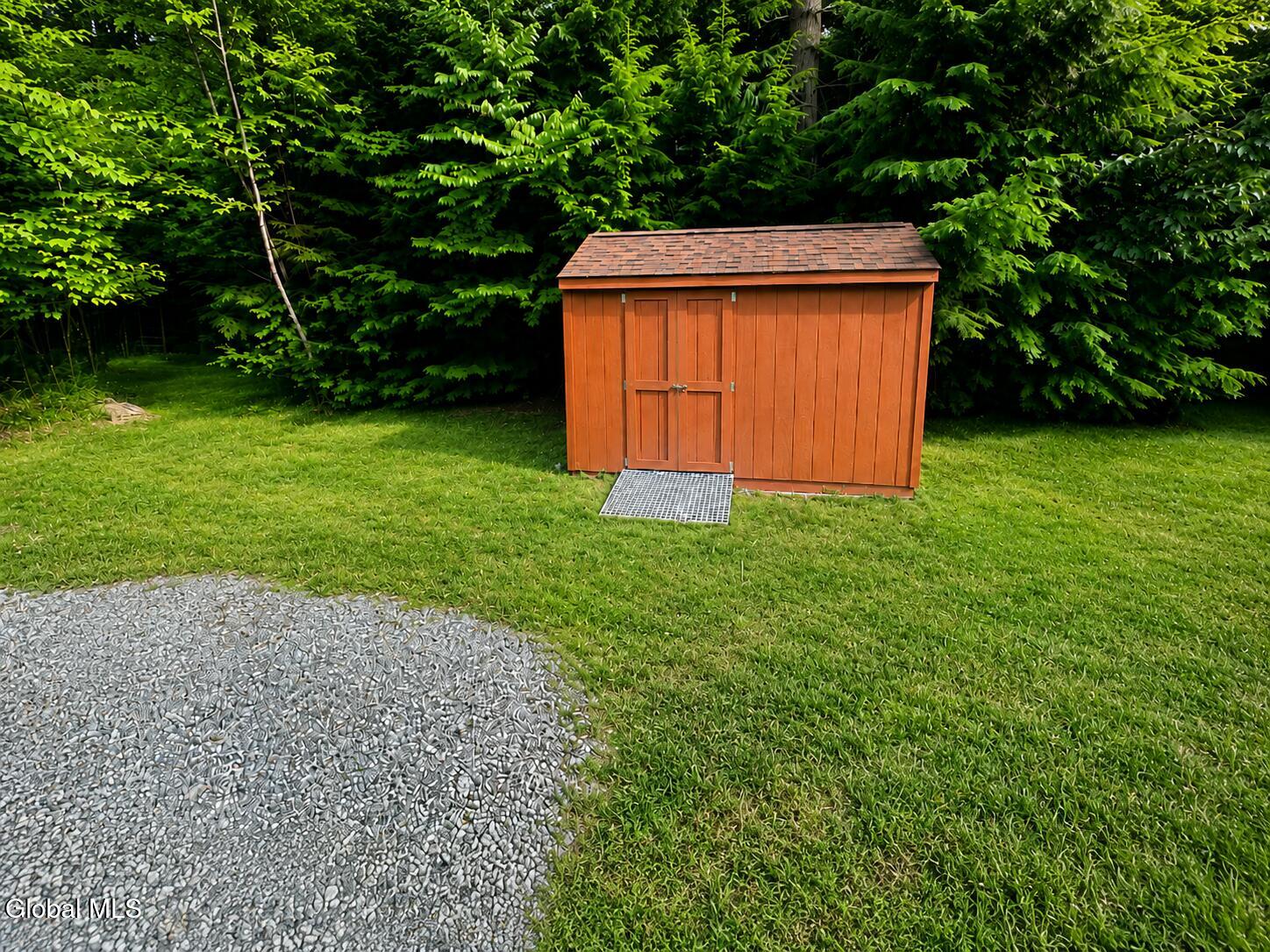 26 Emily Lane Chestertown NY 12817