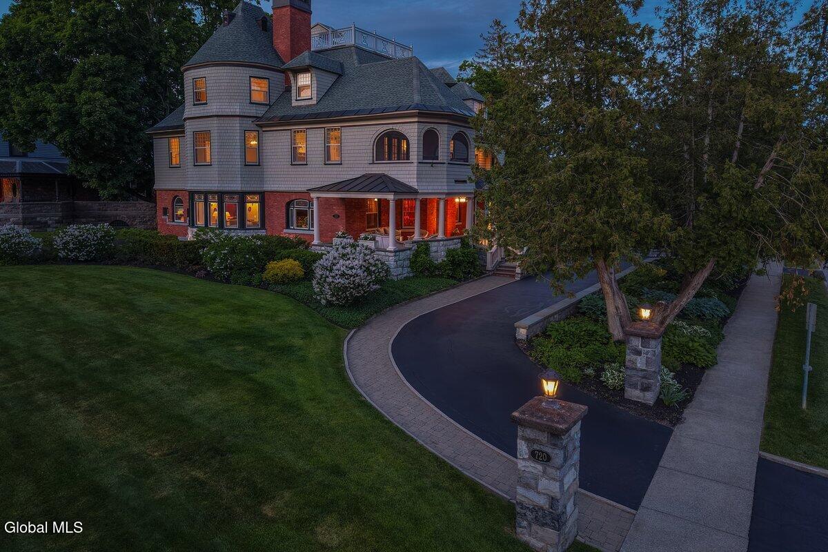 720 N Broadway Saratoga Springs NY 12866