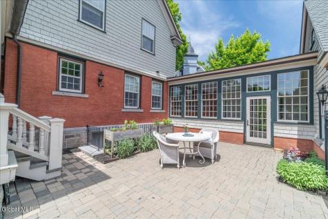 720 N Broadway Saratoga Springs NY 12866