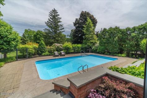 720 N Broadway Saratoga Springs NY 12866