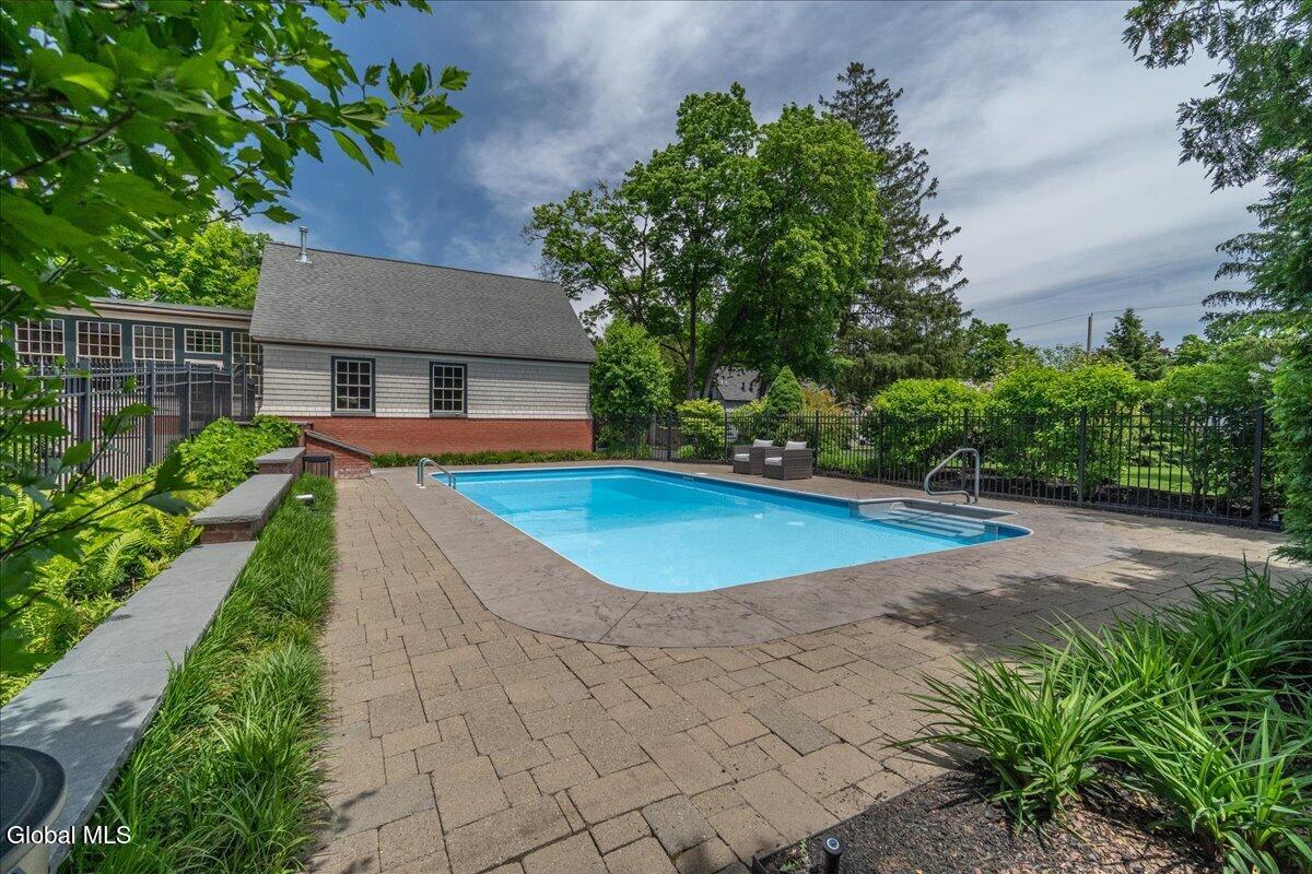 720 N Broadway Saratoga Springs NY 12866