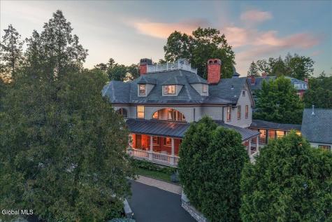 720 N Broadway Saratoga Springs NY 12866