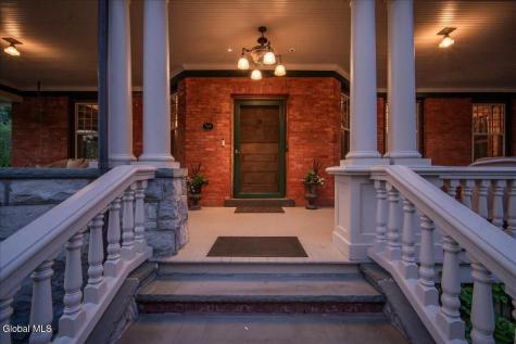 720 N Broadway Saratoga Springs NY 12866