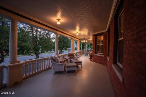 720 N Broadway Saratoga Springs NY 12866